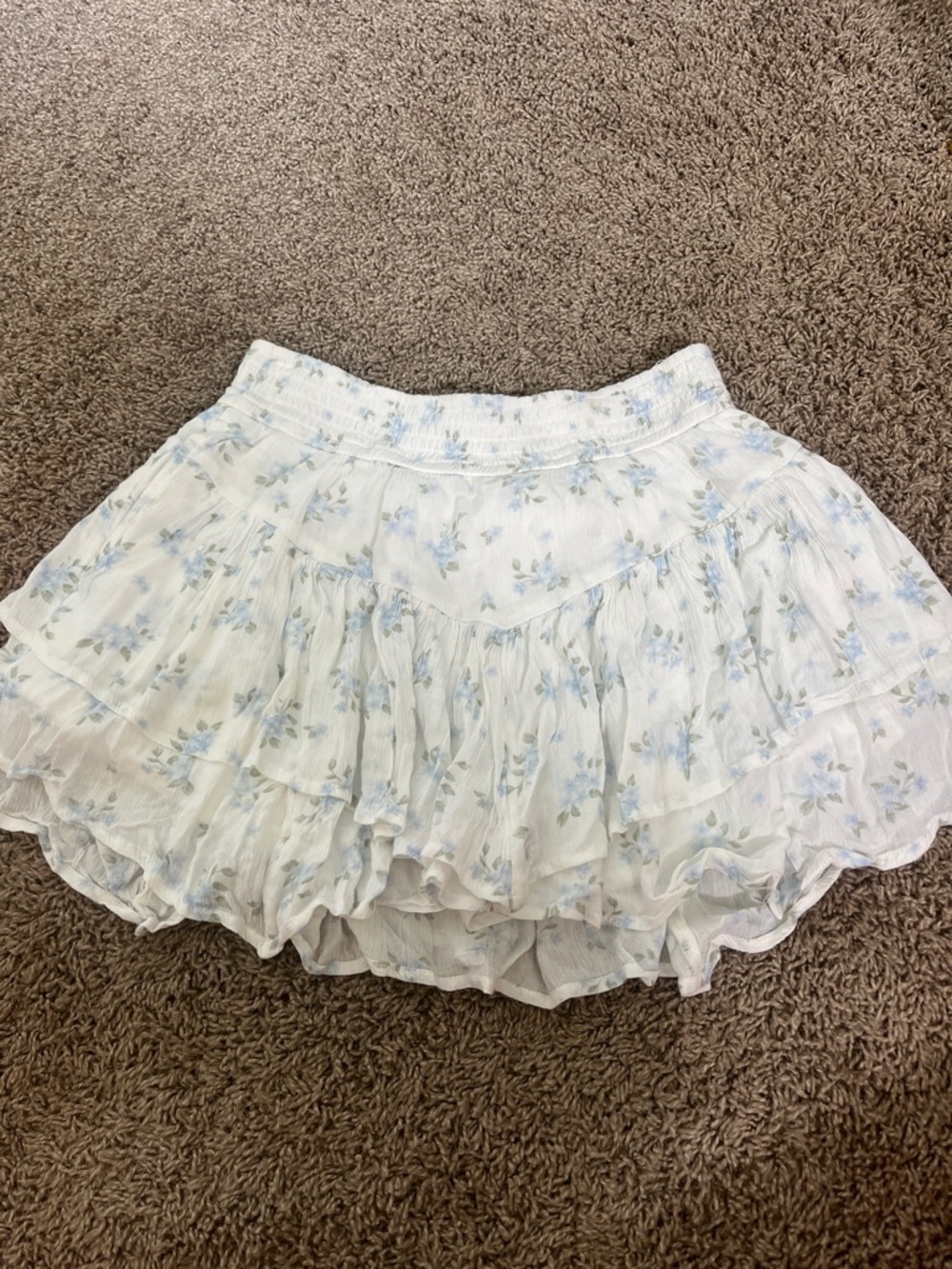 Hollister White Mini Skirt with Light Blue Floral Ruffles